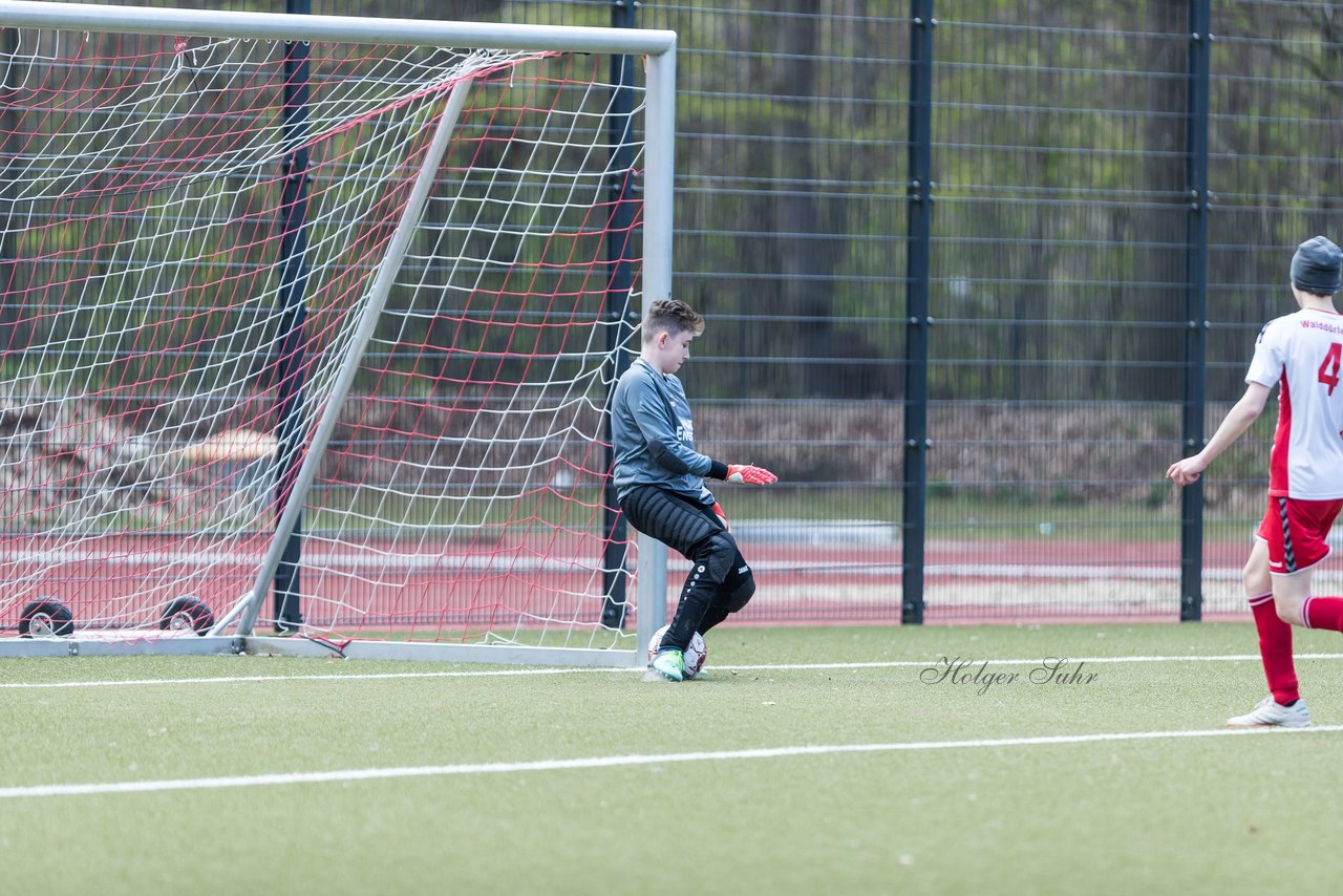 Bild 99 - mCJ Walddoerfer 2 - Farmsen 2 : Ergebnis: 3:1